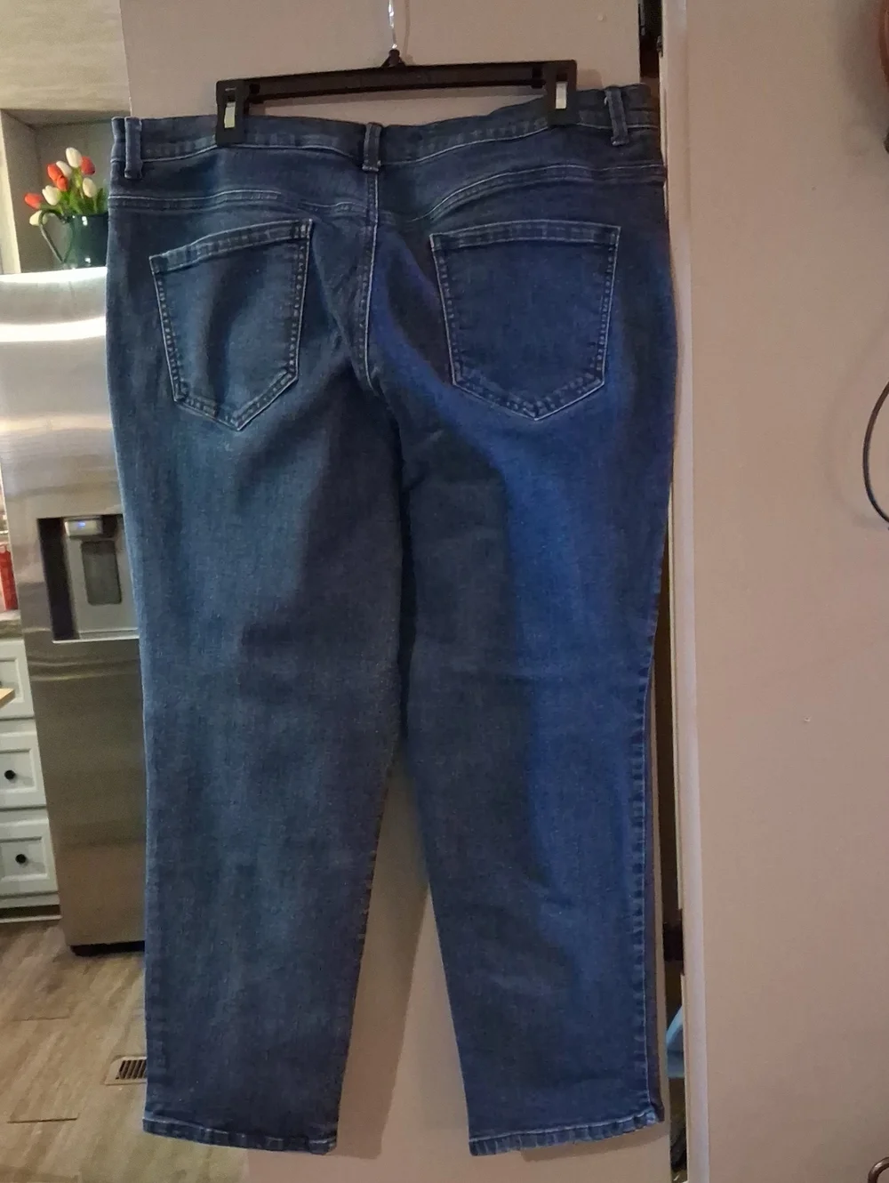 Gloria Vanderbilt ( Amanda) Women's Dark Blue Stretch Jeans.18W Short Lenght.